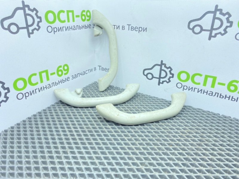 Ручки потолка, 1000 рублей, Тверь