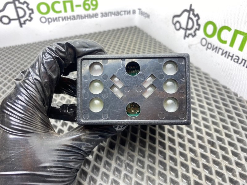 Дисплей, 800 рублей, Тверь