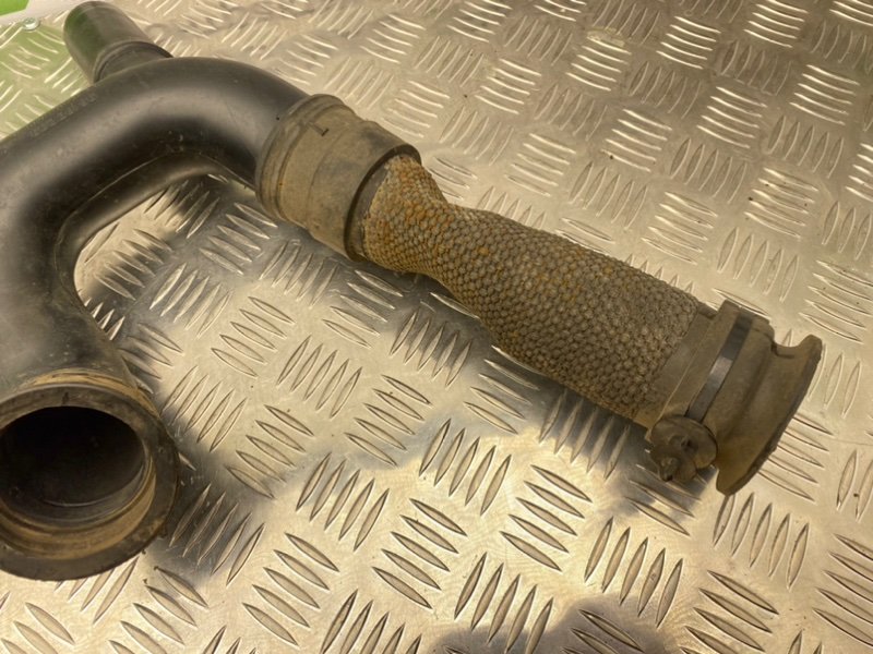 Патрубок воздушного фильтра, 500 рублей, Тверь