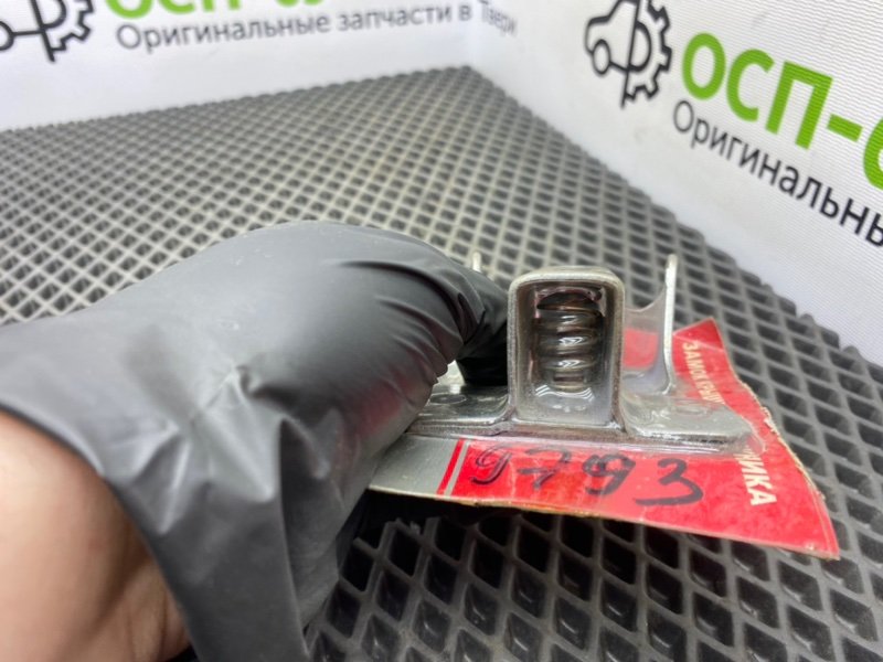 Замок багажника, 1000 рублей, Тверь