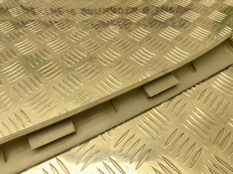 Накладка стойки, 500 рублей, Тверь