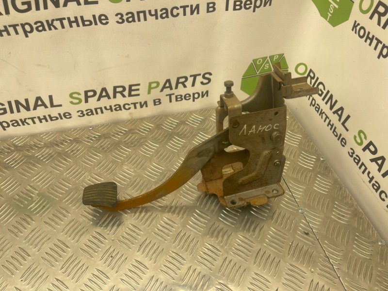 Педаль сцепления, 400 рублей, Тверь