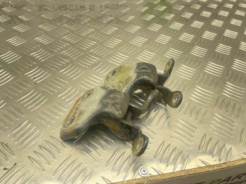 Петли дверей, 700 рублей, Тверь