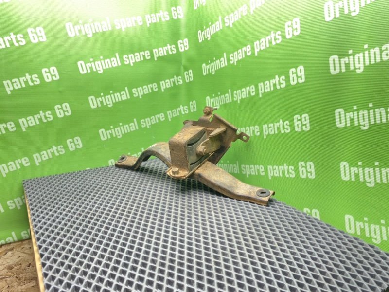 Кронштейн, 1000 рублей, Тверь