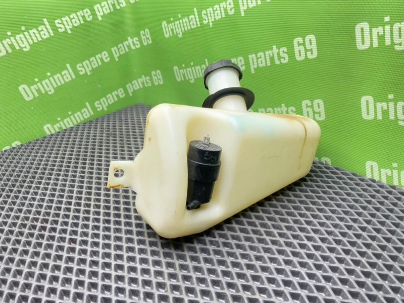 Бачок омывателя заднего стекла, 400 рублей, Тверь