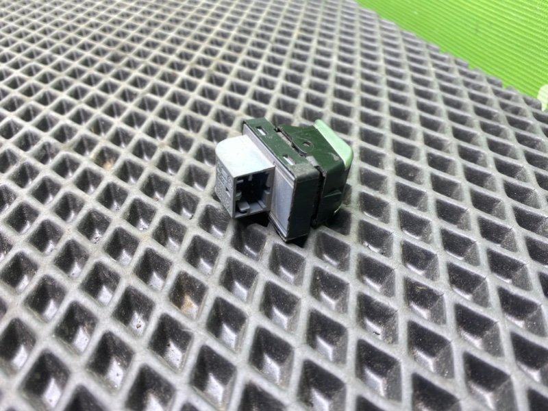 Кнопка эсп, 600 рублей, Тверь