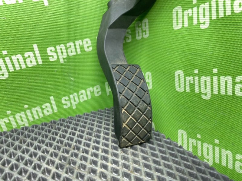 Педаль газа, 1000 рублей, Тверь