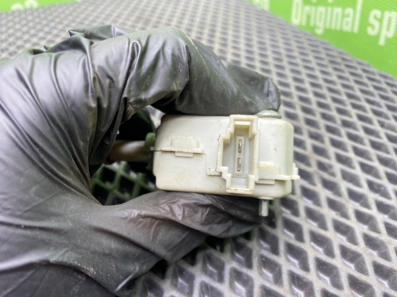 Активатор лючка бензобака, 1000 рублей, Тверь