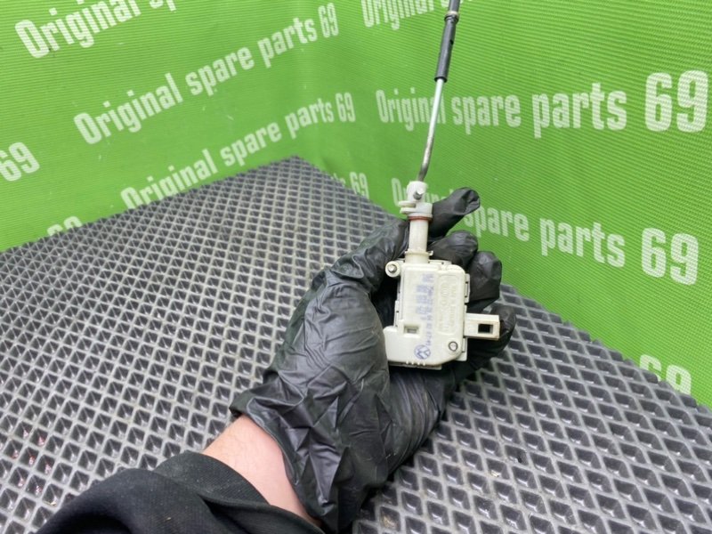 Активатор лючка бензобака, 1000 рублей, Тверь