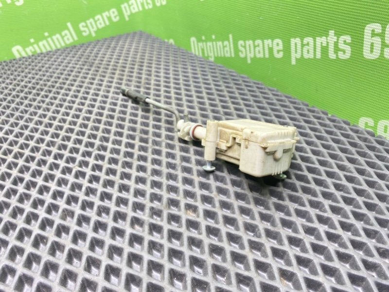 Активатор лючка бензобака, 1000 рублей, Тверь