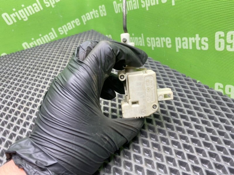 Активатор лючка бензобака, 1000 рублей, Тверь