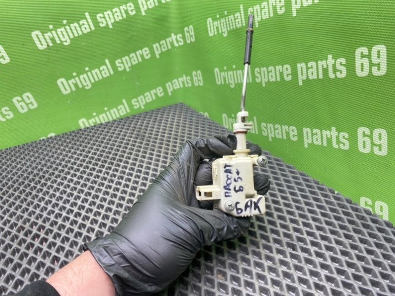 Активатор лючка бензобака, 1000 рублей, Тверь