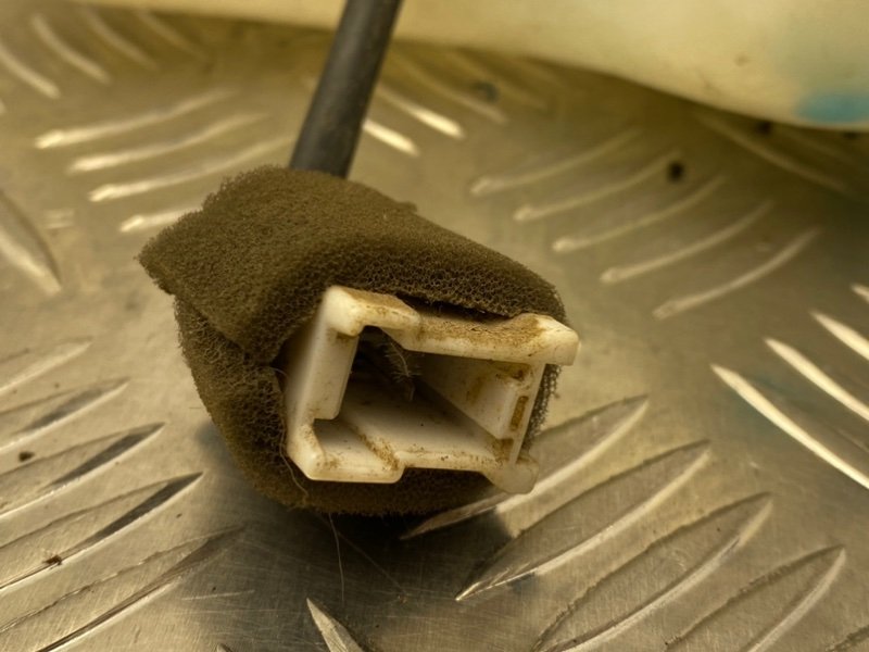 Бачок омывателя заднего стекла, 500 рублей, Тверь