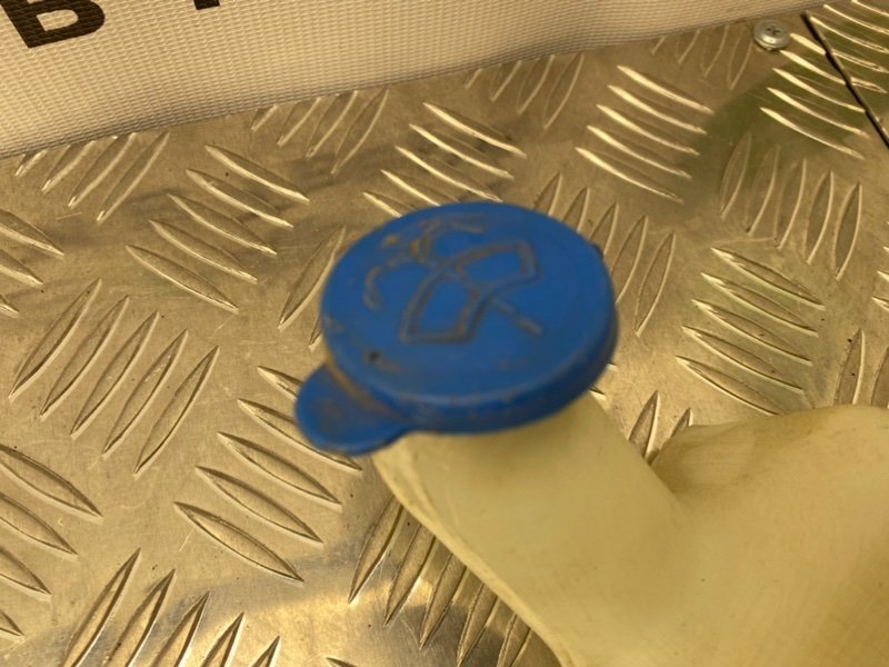 Бачок омывателя заднего стекла, 500 рублей, Тверь