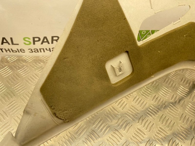 Накладки стоек, 1000 рублей, Тверь