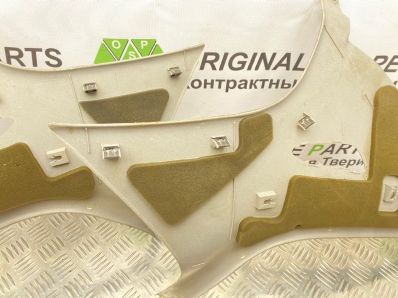 Накладки стоек, 1000 рублей, Тверь