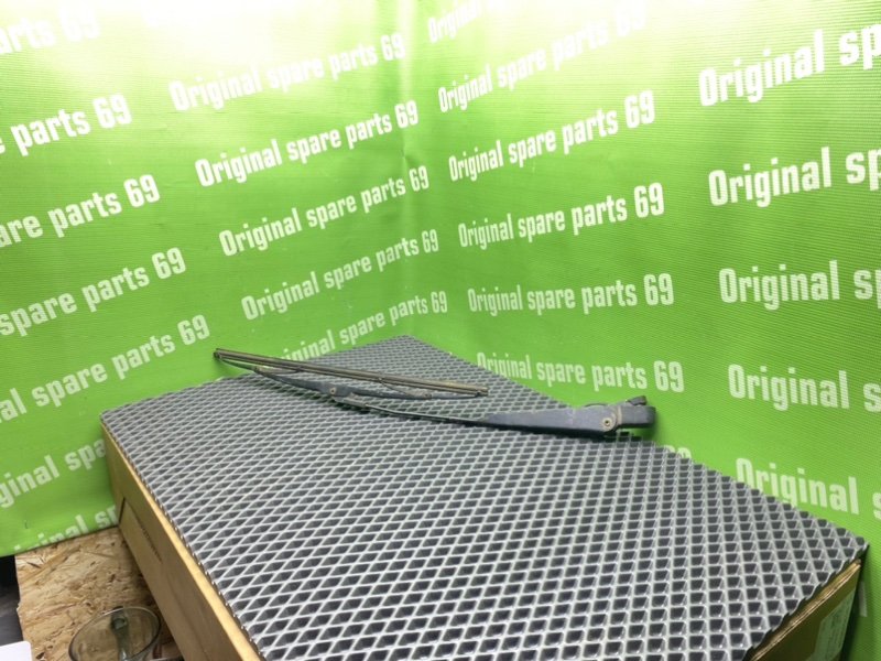 Дворник задний, 1000 рублей, Тверь