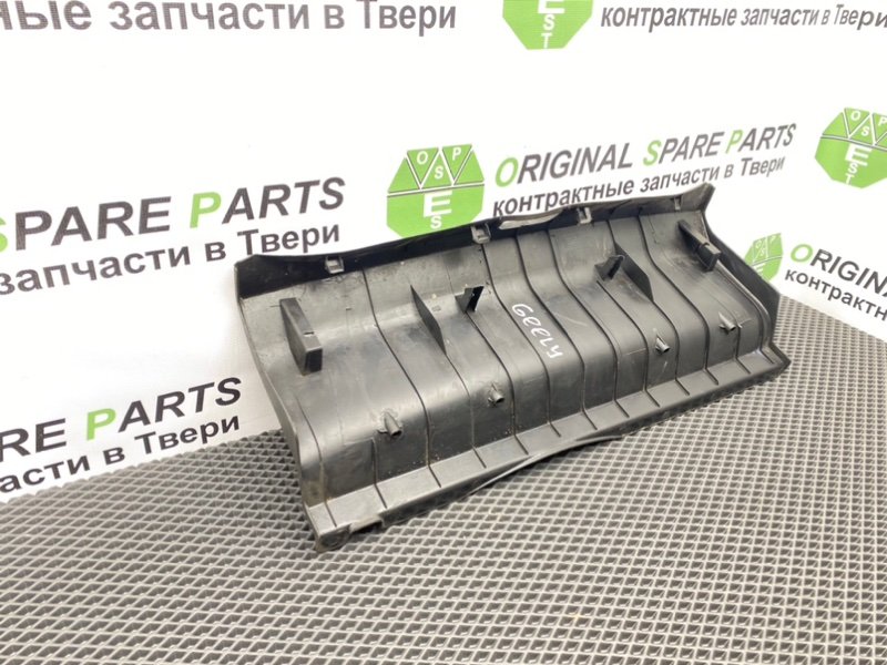 Обшивка багажника, 1000 рублей, Тверь