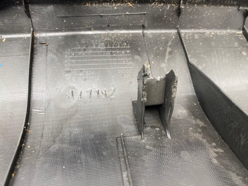 Обшивка багажника, 1000 рублей, Тверь