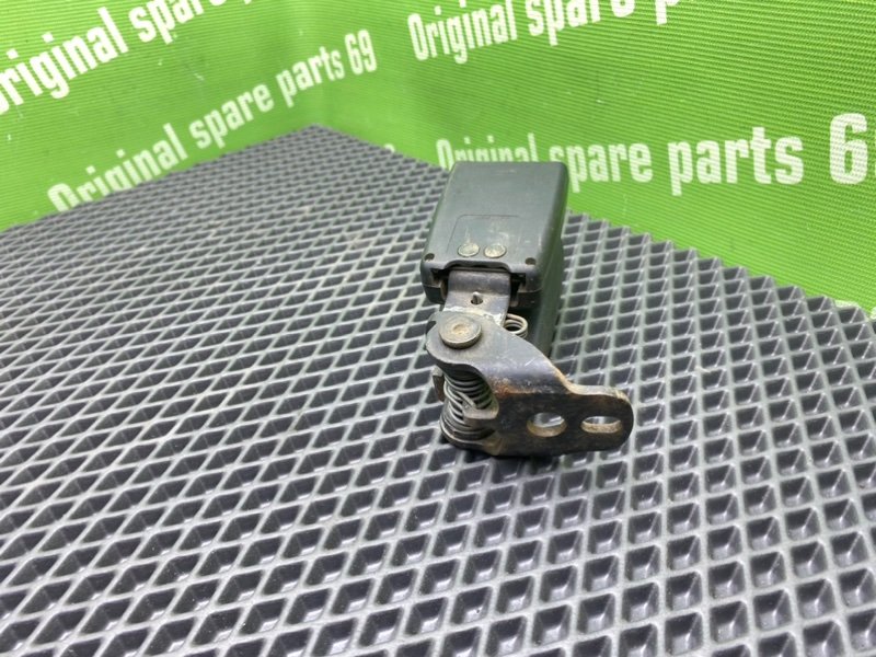 Замок ремня безопасности, 1000 рублей, Тверь