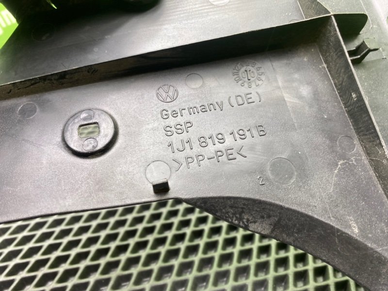 Накладка торпедо, 700 рублей, Тверь