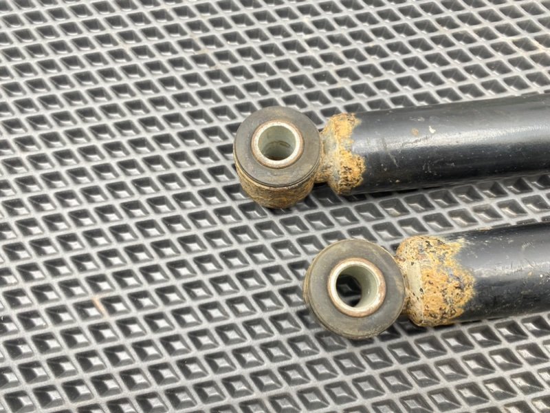 Амортизаторы, 1600 рублей, Тверь