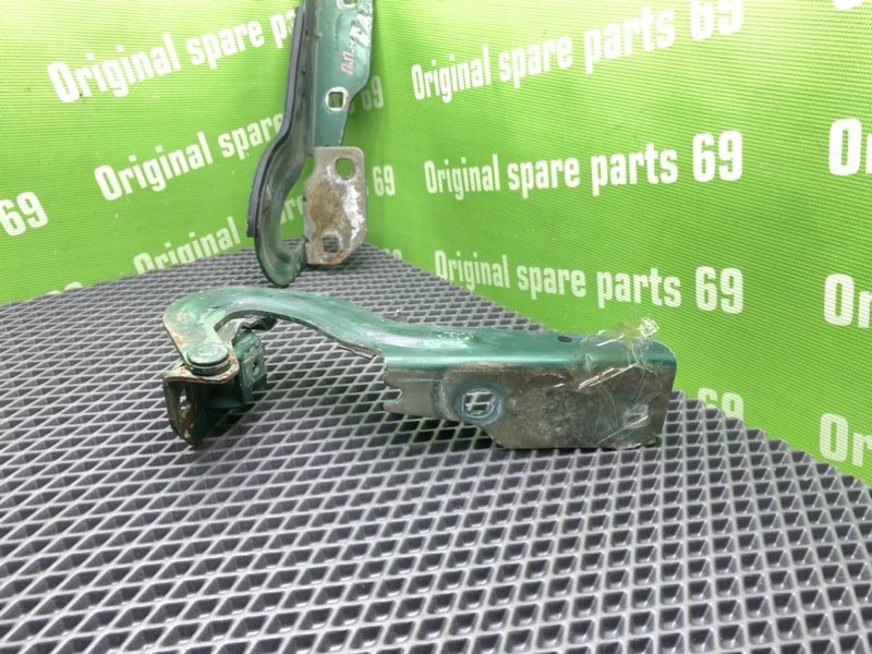 Петли капота, 1000 рублей, Тверь