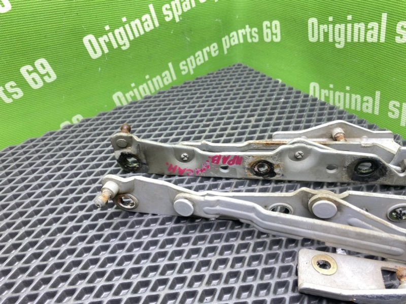 Петли багажника, 1000 рублей, Тверь