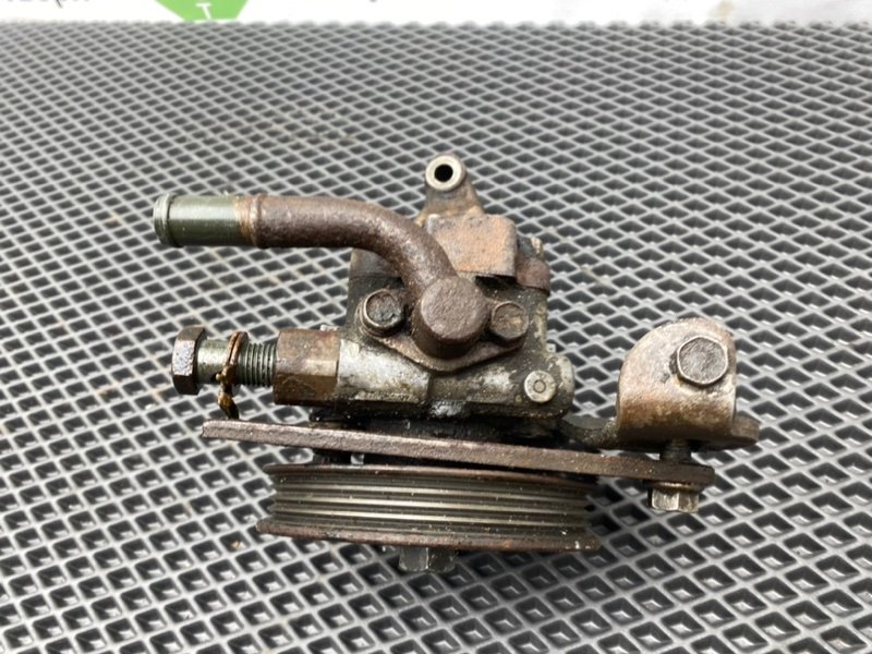 Насос гур, 2000 рублей, Тверь