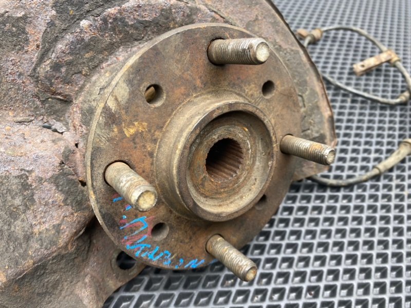 Поворотный кулак, 1500 рублей, Тверь