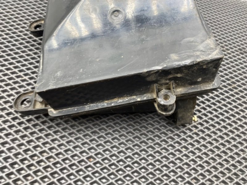 Корпус воздушного фильтра, 500 рублей, Тверь