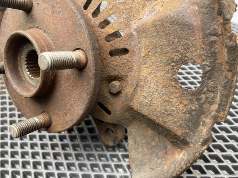 Поворотный кулак, 1400 рублей, Тверь