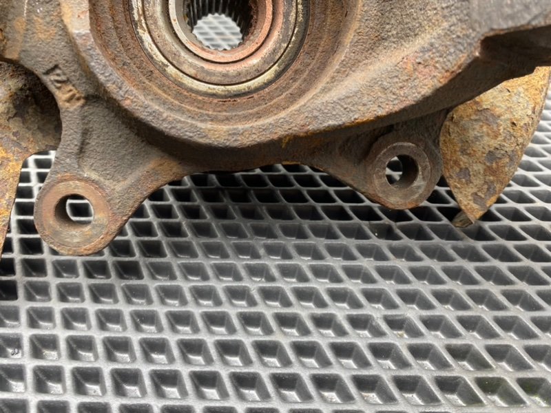 Поворотный кулак, 1400 рублей, Тверь