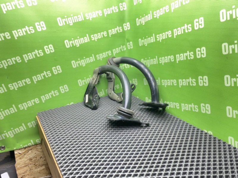 Петли багажника, 1900 рублей, Тверь