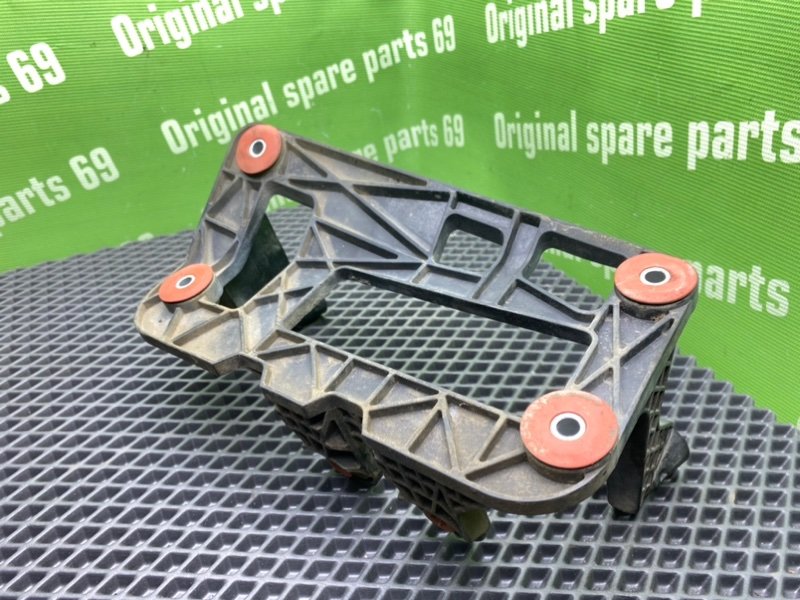 Кронштейн, 800 рублей, Тверь