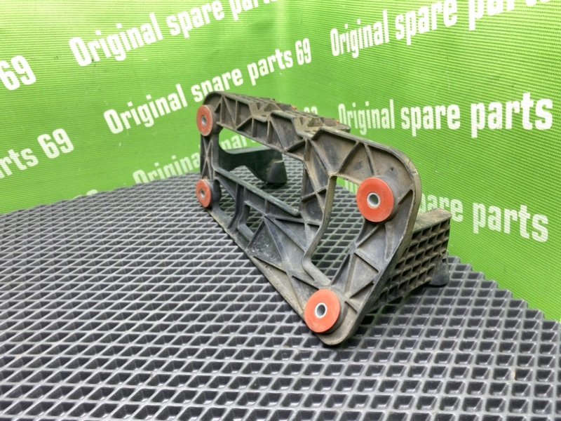 Кронштейн, 800 рублей, Тверь