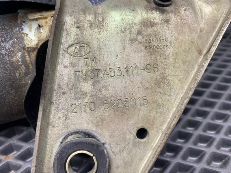 Трапеция дворников, 1300 рублей, Тверь