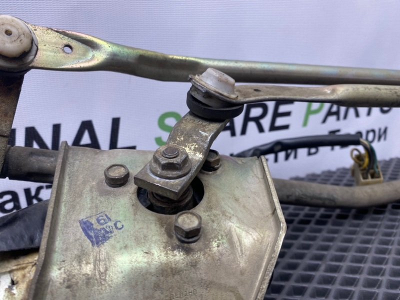 Трапеция дворников, 1300 рублей, Тверь