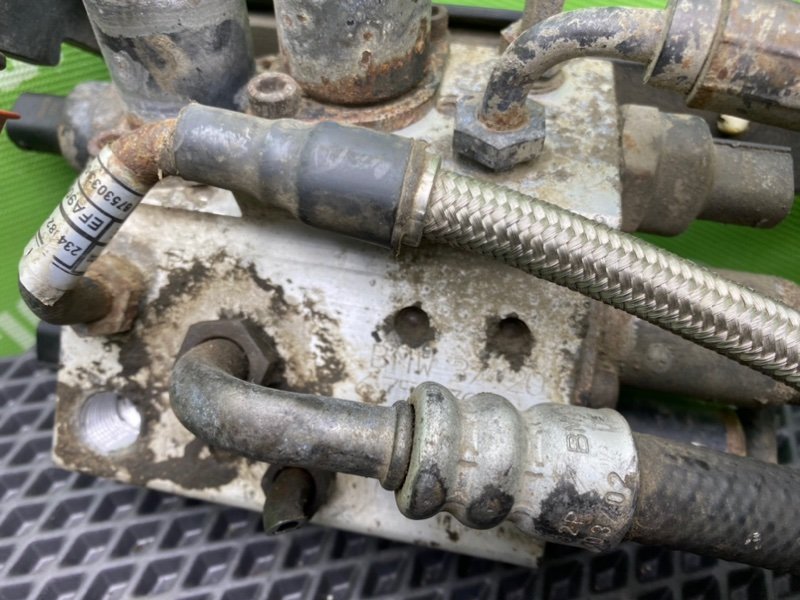 Блок клапанов гидроподвески, 13200 рублей, Тверь