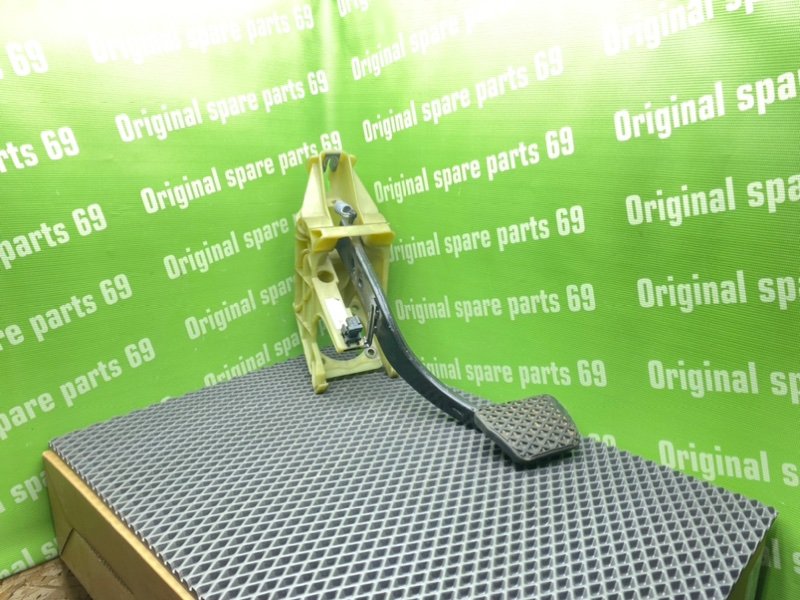 Педаль тормоза, 1600 рублей, Тверь