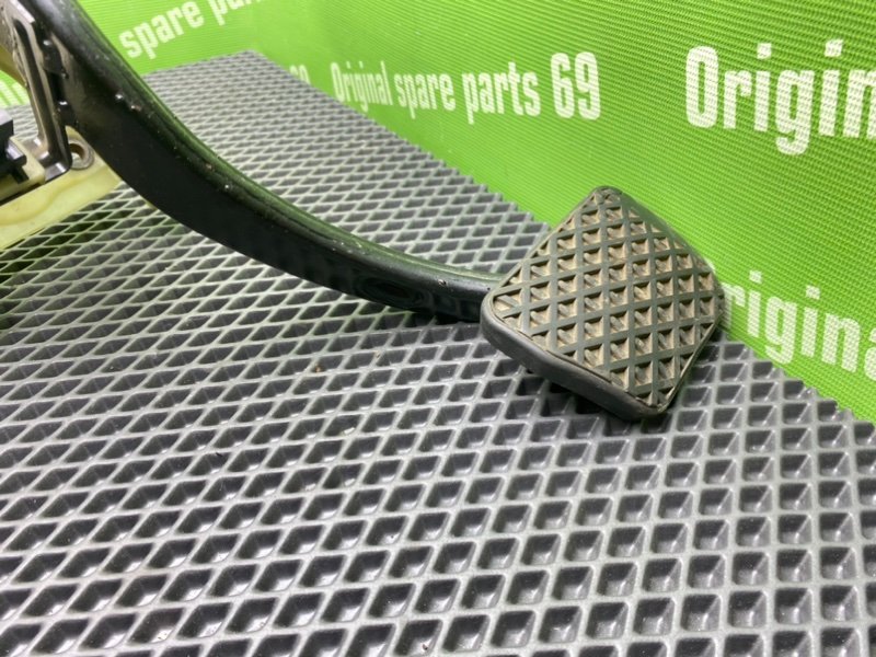 Педаль тормоза, 1600 рублей, Тверь