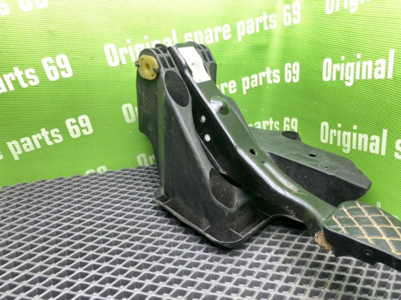 Педаль тормоза, 700 рублей, Тверь