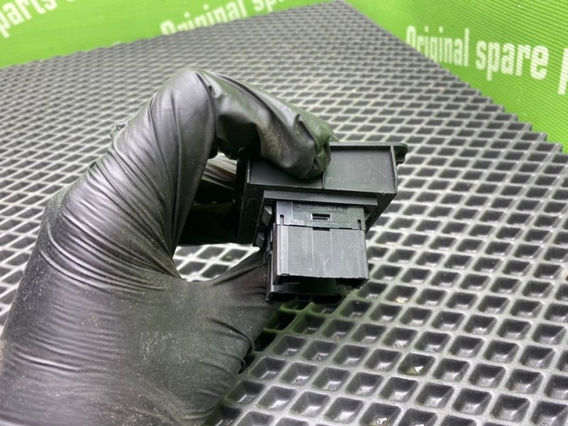 Кнопки, 1400 рублей, Тверь