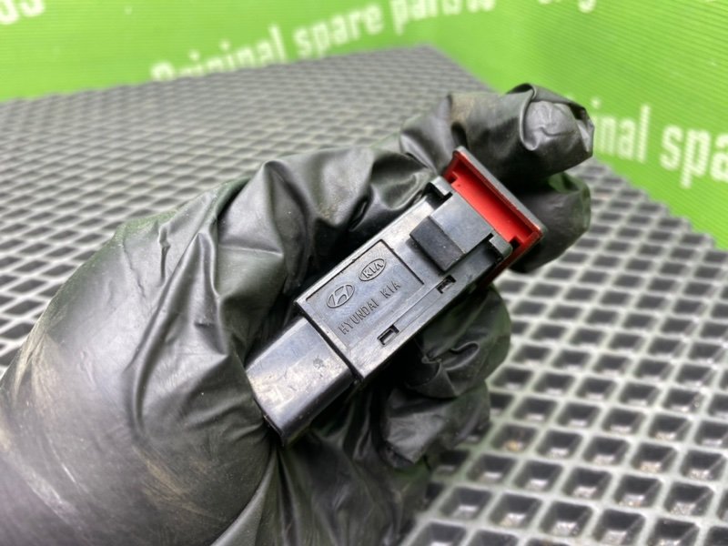 Кнопка аварийки, 500 рублей, Тверь