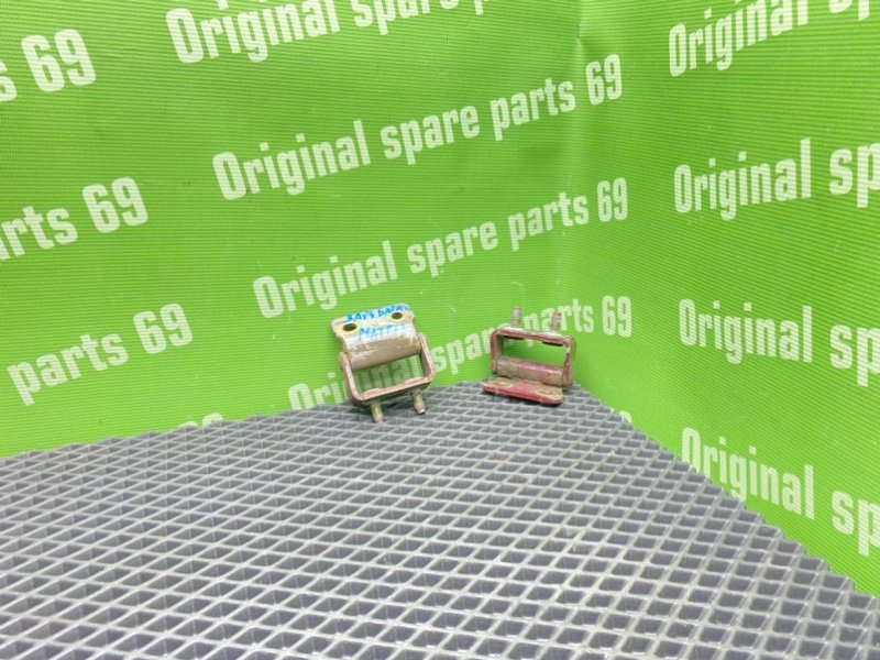 Петли багажника, 1000 рублей, Тверь