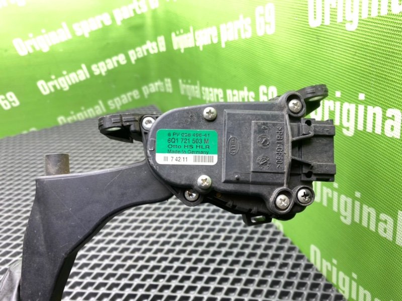 Педаль газа, 1000 рублей, Тверь