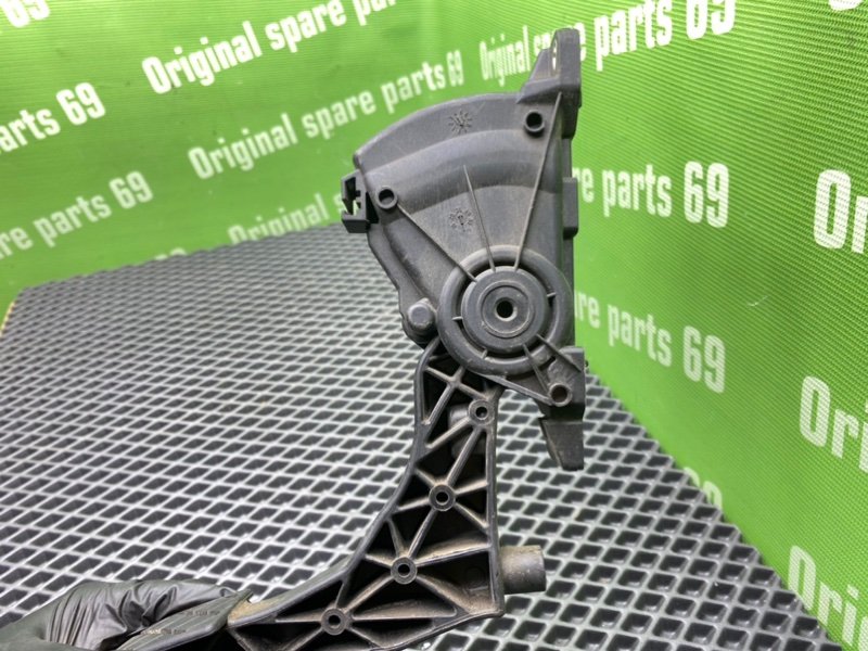 Педаль газа, 1000 рублей, Тверь