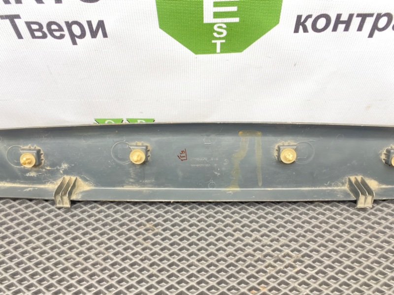 Накладка багажника, 500 рублей, Тверь