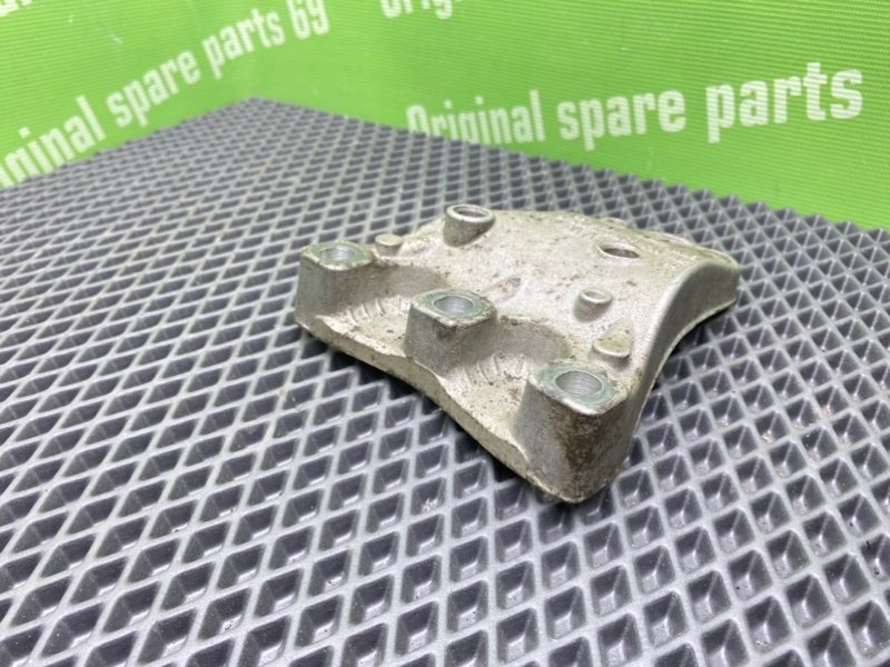 Кронштейн двигателя, 900 рублей, Тверь