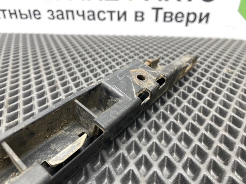 Крепление бампера, 500 рублей, Тверь